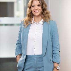 Lena Singer