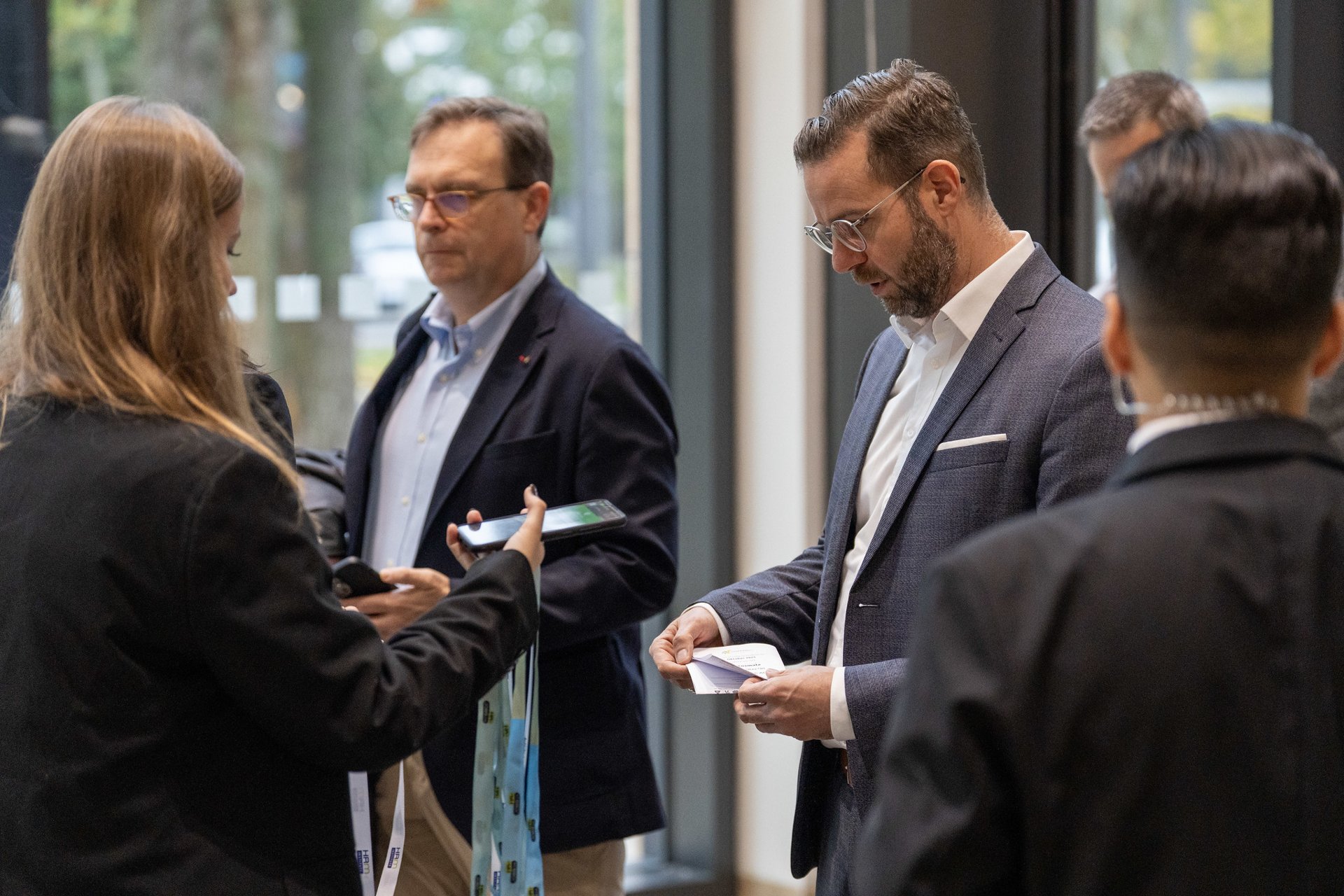 Exhibit stress-free: all-inclusive booth solutions